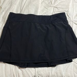 Women’s tennis skirt.